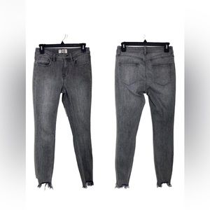 FREE PEOPLE Gray CRVY Skinny Jeans Sz 26